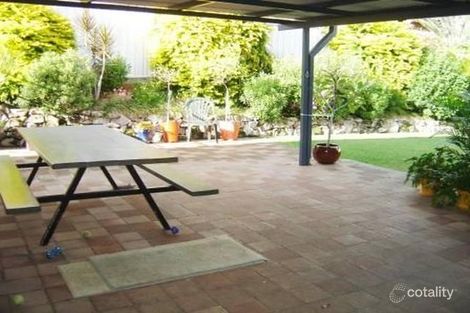 Property photo of 6 Thurles Drive Mount Hutton NSW 2290