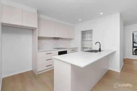2/3 Willie Ploma Pl, Gobbagombalin, NSW 2650