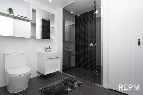Property photo of 301/18 McCombie Street Elsternwick VIC 3185