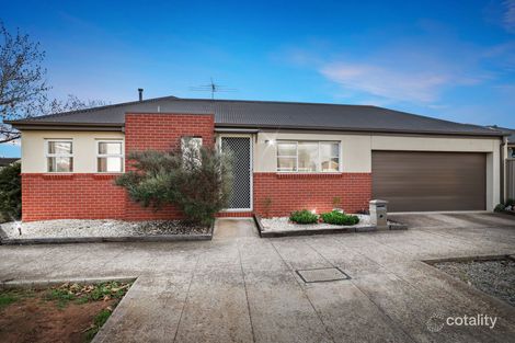 Property photo of 9 Wooling Lane Caroline Springs VIC 3023