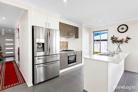 Property photo of 3 Bauer Street Urraween QLD 4655