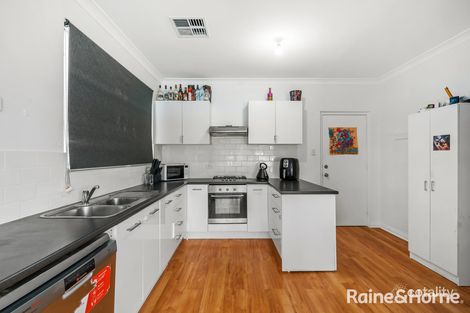 Property photo of 27 Holly Rise Hackham West SA 5163
