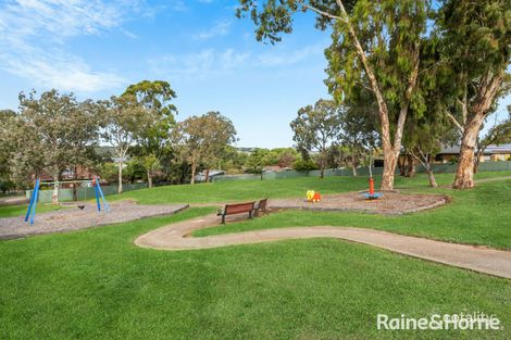 Property photo of 27 Holly Rise Hackham West SA 5163