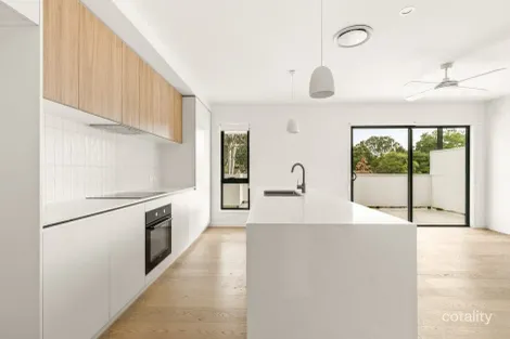 Lot 3/8 Lawrence Lyons Pl, Kenmore, QLD 4069