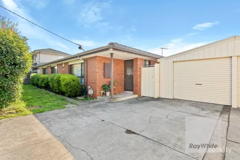 64 HEYINGTON AVE, THOMASTOWN, VIC 3074
