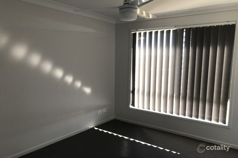 Property photo of 1/49 Tulipwood Crescent Oxley Vale NSW 2340