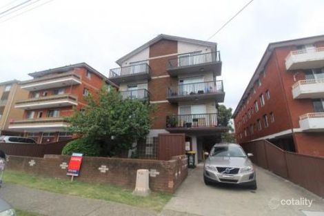 84 Harris St, Fairfield, NSW 2165