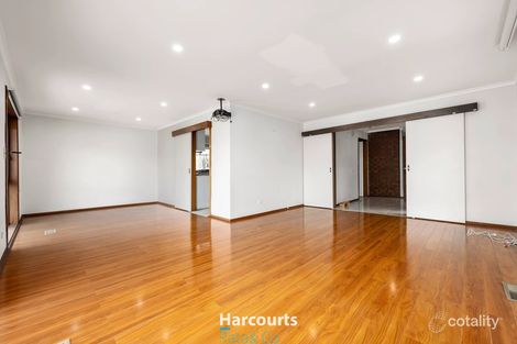 Property photo of 61 Wenden Road Mill Park VIC 3082