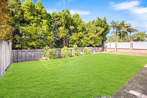 Property photo of 35 Makim Street North Curl Curl NSW 2099