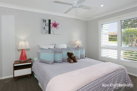 11 Boondooma Cct, Albany Creek, QLD 4035