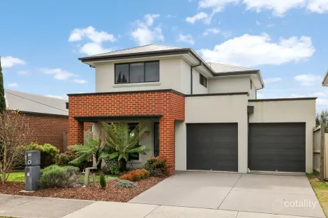10 Kembla Rd, Cowes, VIC 3922