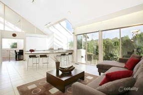 Property photo of 6 Elmwood Rise Eltham North VIC 3095
