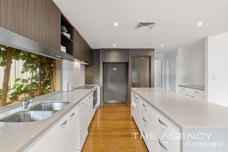 Property photo of 24 Blackbird Avenue Gwelup WA 6018