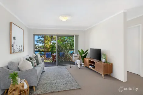 8/7 Bortfield Dr, Chiswick, NSW 2046