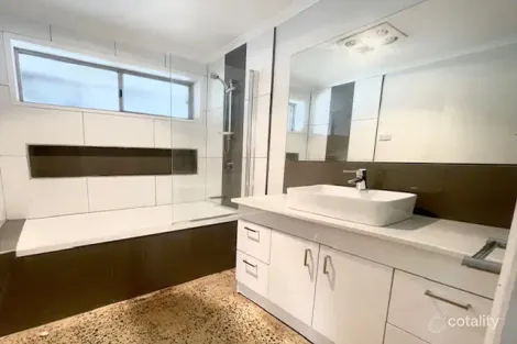 Property photo of 2 Bass Court Wyndham Vale VIC 3024