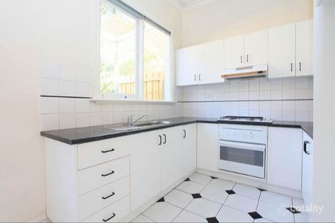 25 Albermarle St, Kensington, VIC 3031