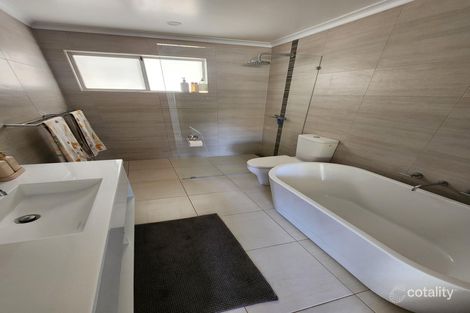 Property photo of 4 Kestral Way Bulgarra WA 6714