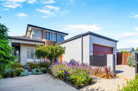 Property photo of 12 Third Avenue Aspendale VIC 3195
