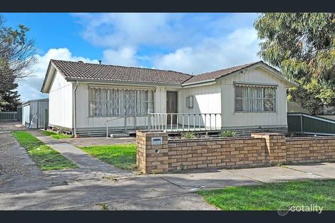 13 Tatyoon Rd, Ararat, VIC 3377