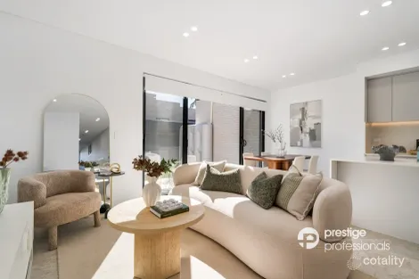 Property photo of 5 Elouera Crescent Moorebank NSW 2170