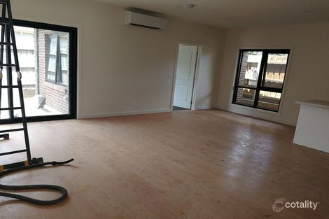 Property photo of 2/2 Farnham Road Bayswater VIC 3153
