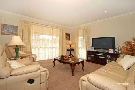 Property photo of 1/33 Hakea Drive Mount Martha VIC 3934