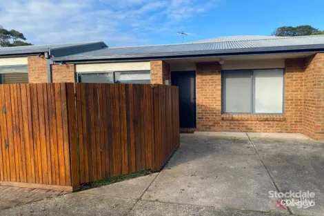 2/13 Douglas Rd, Cowes, VIC 3922
