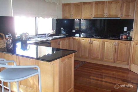 Property photo of 4 Myrtle Court Voyager Point NSW 2172