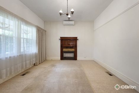 Property photo of 19 Dalmor Avenue Ormond VIC 3204