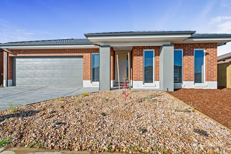 Property photo of 21 Camrose Street Mickleham VIC 3064