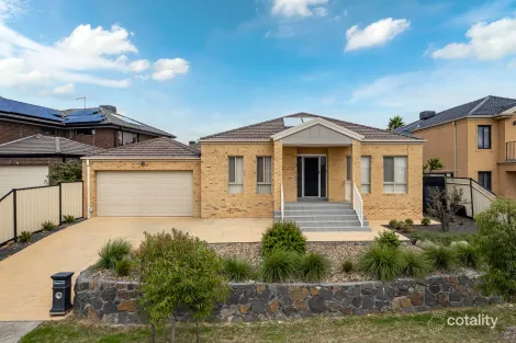 Property photo of 3 Bickerton Way Roxburgh Park VIC 3064