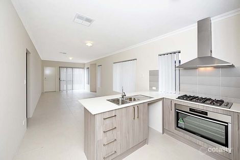 Property photo of 17 Pekin Pass Southern River WA 6110