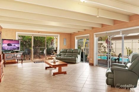 Property photo of 67 Kerry Crescent Berkeley Vale NSW 2261