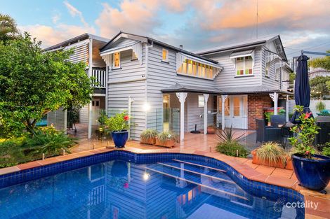 Property photo of 16 Broad Street Labrador QLD 4215