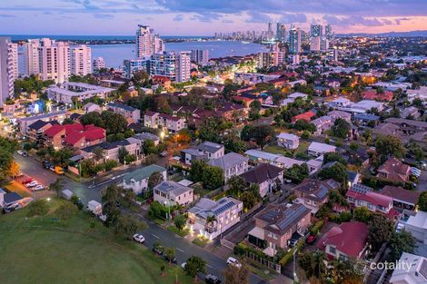 Property photo of 16 Broad Street Labrador QLD 4215