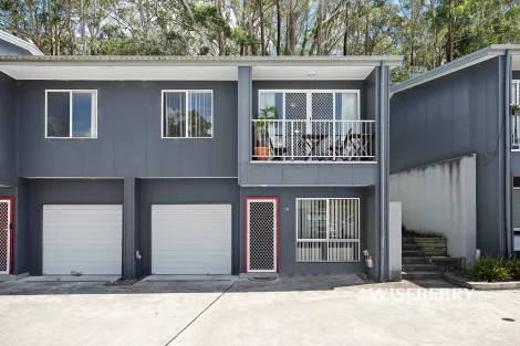 Property photo of 18/1A Woodbury Park Drive Mardi NSW 2259