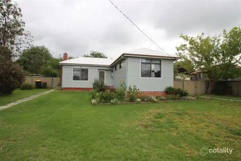 6 Jubilee St, Tenterfield, NSW 2372