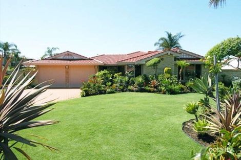 12 Carrick Way, Waterford, WA 6152