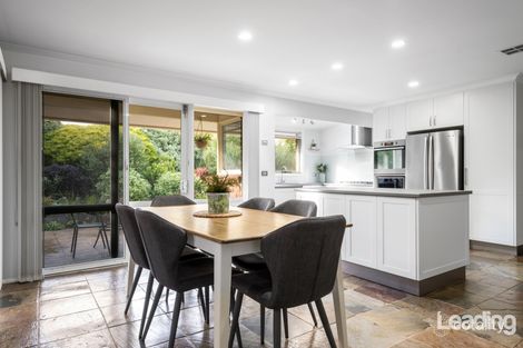 Property photo of 1 Lucern Close Romsey VIC 3434