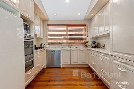 Property photo of 97 Kidderminster Drive Wantirna VIC 3152