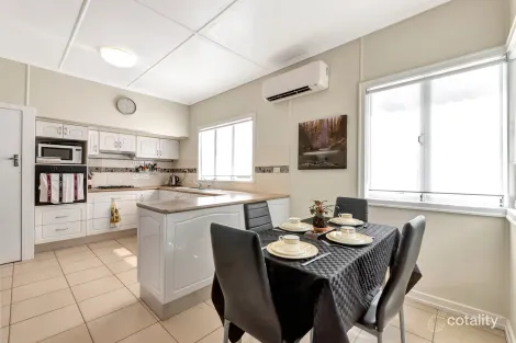 Property photo of 10 Burton North Booval QLD 4304