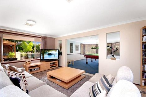 Property photo of 15 Fernleigh Close Cherrybrook NSW 2126