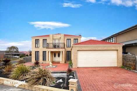 27 Hayfield Rd, Roxburgh Park, VIC 3064