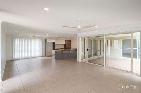 Property photo of 24 Wave Court Toogoom QLD 4655