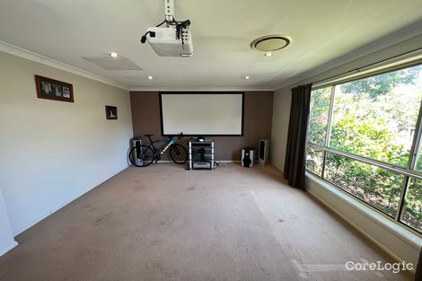 Property photo of 16 Kentwell Crescent Stanhope Gardens NSW 2768