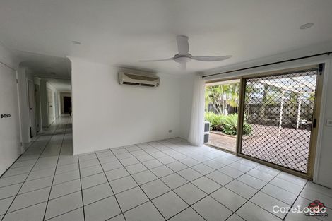 Property photo of 11 Stonyfell Court Varsity Lakes QLD 4227