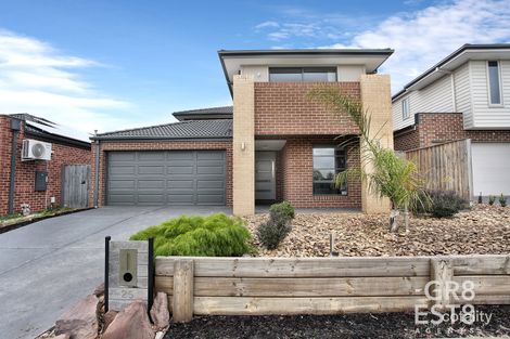 Property photo of 25 Fernwren Drive Berwick VIC 3806