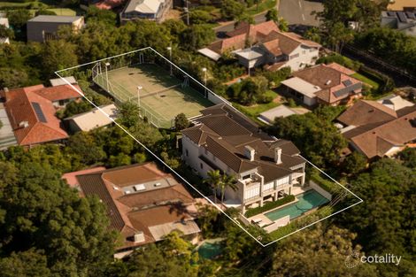 6 Tenth Ave, St Lucia, QLD 4067