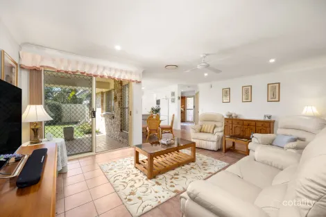 Property photo of 52 Jason Street Sinnamon Park QLD 4073