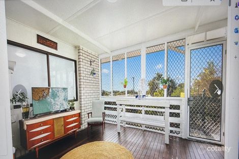 Property photo of 61 Hillcrest Avenue Scarness QLD 4655